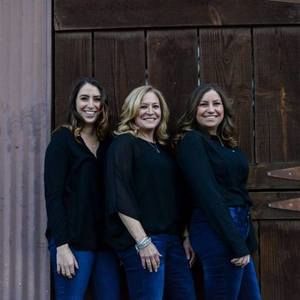 Meet your Posher, Cynthia